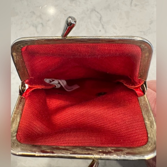 Vintage Double Kiss Lock Coin Purse Red Vinyl Made in Hong Kong 60s 70s - Picture 4 of 9